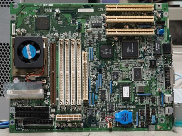 front-of-a-motherboard